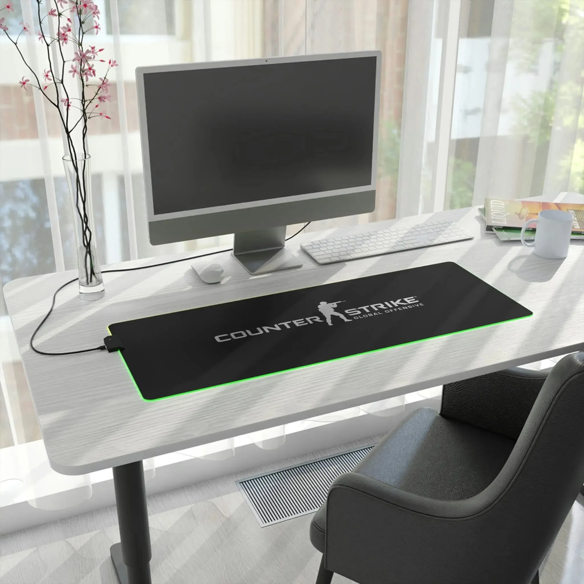 ElectroEdge: Backlit Gaming Mouse Mat